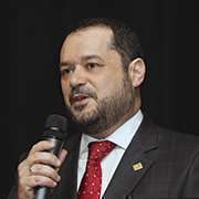 Dr. Pedro Eduardo Menegasso