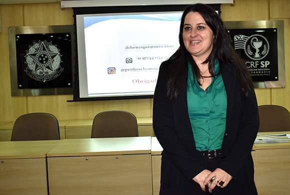 Dra. Danyelle Marini, diretora-tesoureira do CRF-SP