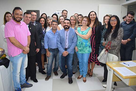 Grupo de farmacêuticos de Guarulhos junto com diretoria do CRF-SP