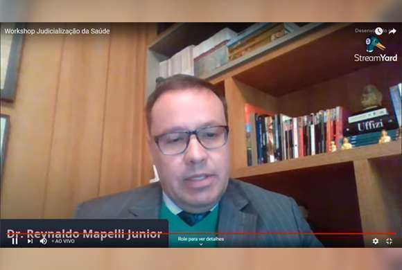 Dr. Reynaldo Mapelli Júnior discorreu sobre o Direito à Saúde x Autonomia Administrativa: é possível tudo para todos?