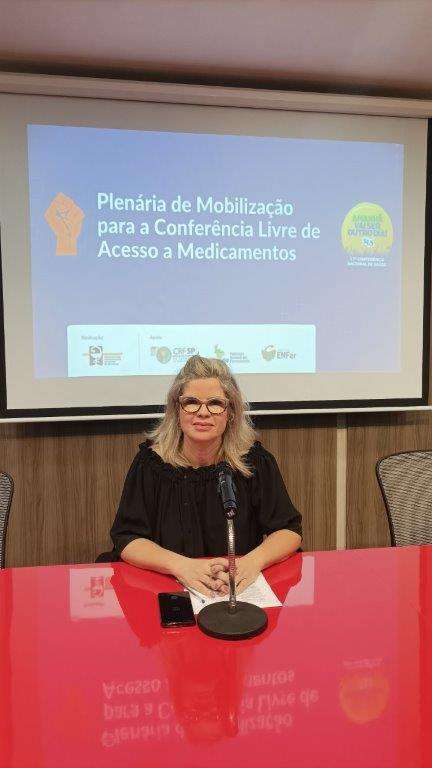 Dra. Renata Gonçalves, presidente do Sinfar-SP