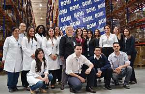 Parte da equipe de farmacêuticos da Bomi: evolução da empresa foi possível pela qualidade desses profissionais (Foto: Carlos Nascimento)